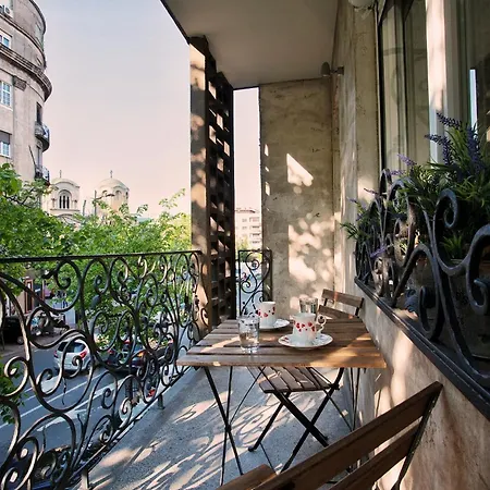 아파트 Hostgost Selected - Skadarlija Square 베오그라드